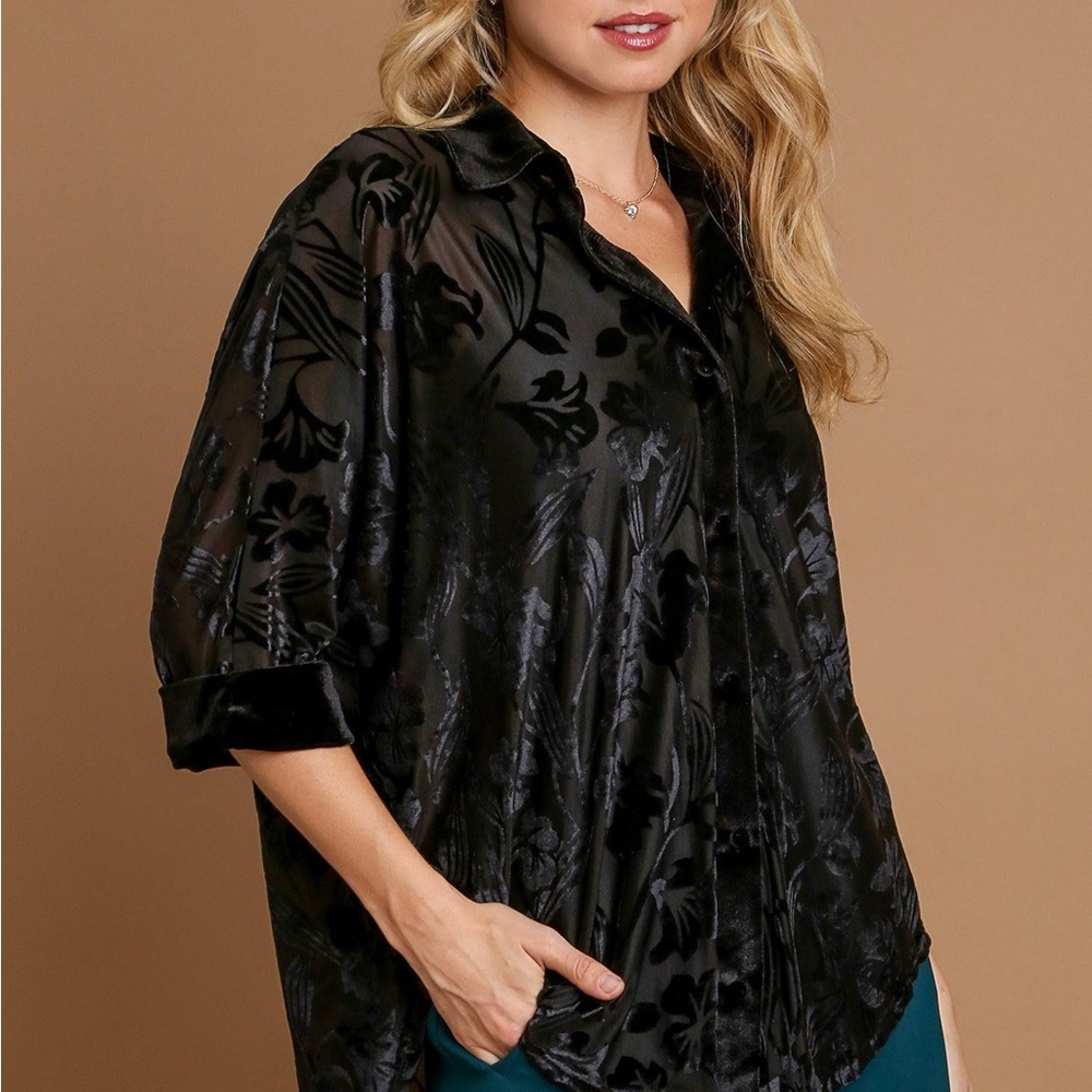 Umgee Black Sheer Floral Blouse